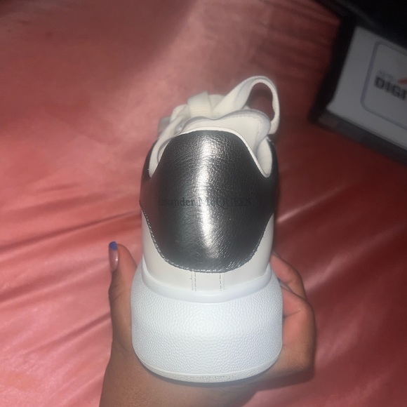 Alexander mcqueens - Picture 3 of 3